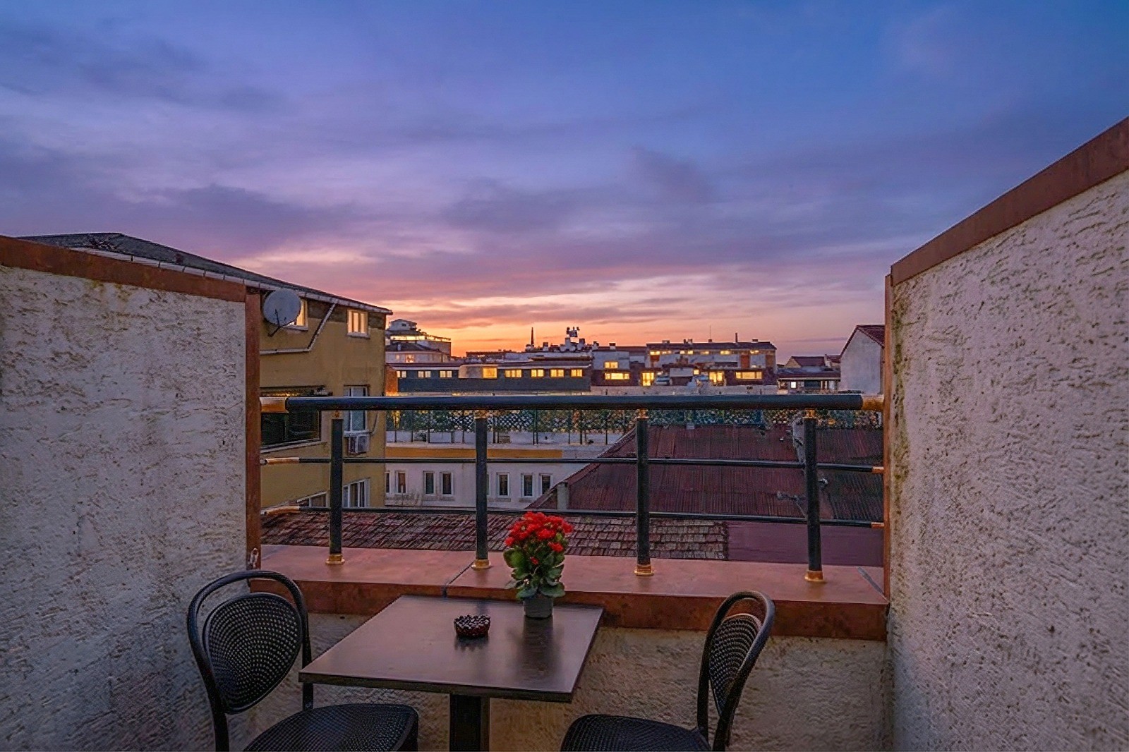 Twin Room with Balcony